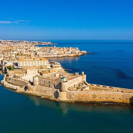 Villa Tonnara Vista Mare - Siciliavacanza Avola Bagian luar foto