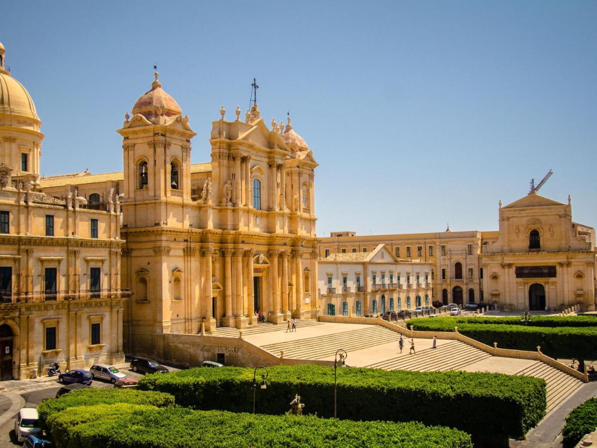 Villa Tonnara Vista Mare - Siciliavacanza Avola Bagian luar foto